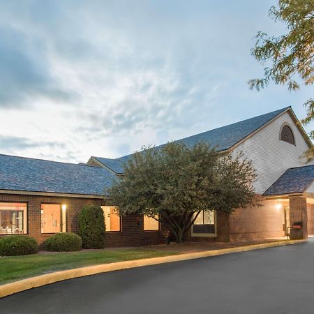 Super 8 By Wyndham Dodgeville Exterior foto