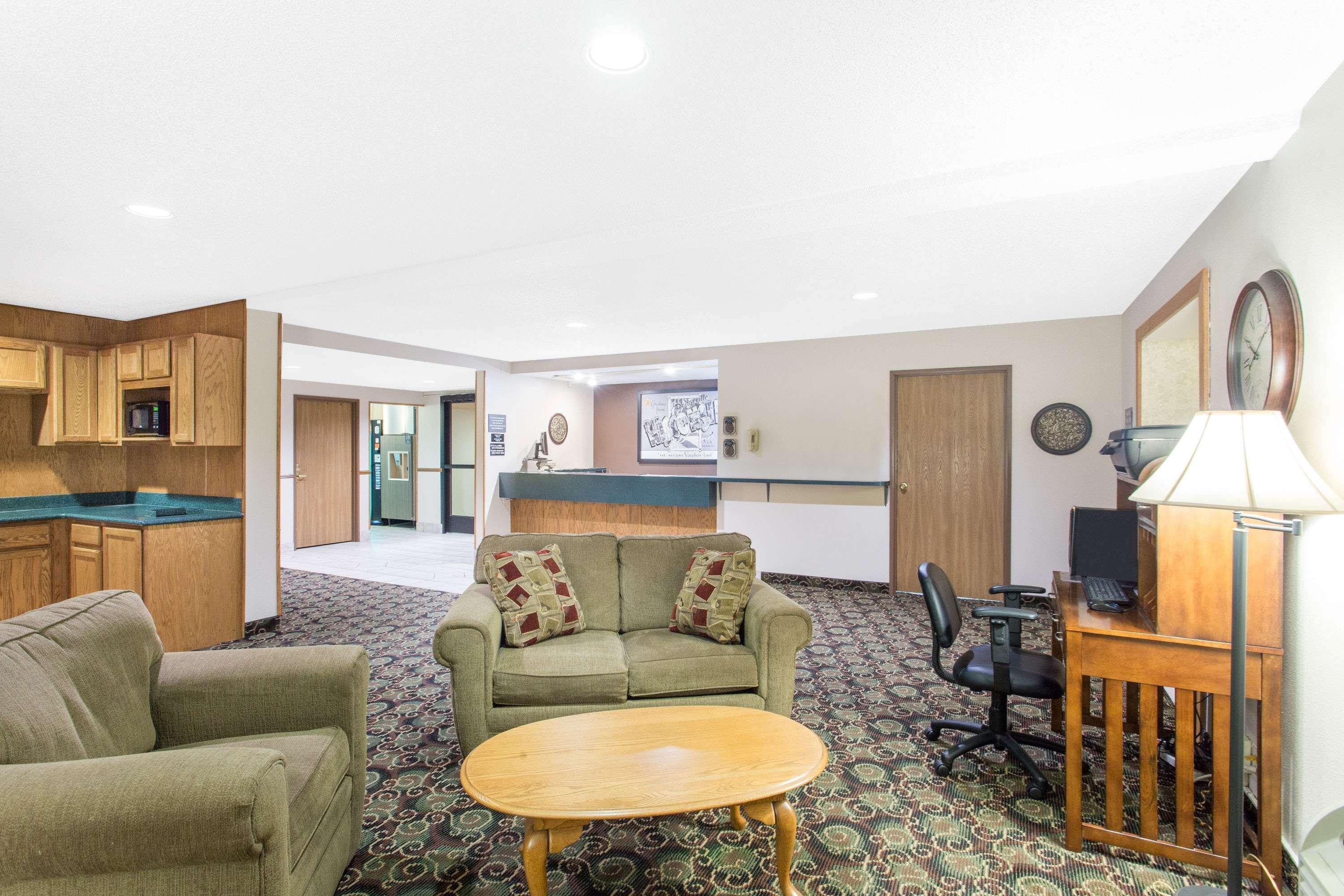 Super 8 By Wyndham Dodgeville Exterior foto